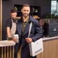 Kufřík a podložka pod notebook Fellowes Breyta, bílý